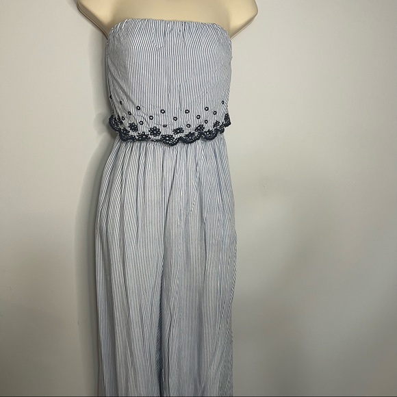 Jessica Simpson strapless blue stripe jumpsuit - Picture 4 of 10